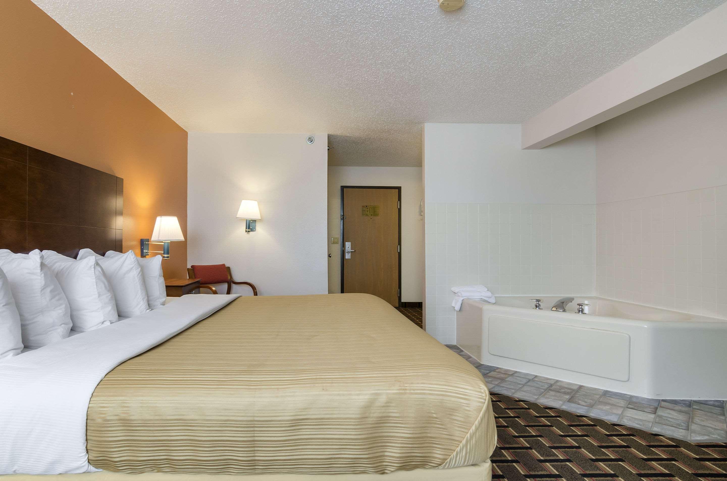 Quality Inn Osceola Екстер'єр фото